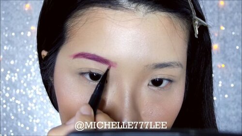 .
.
.
.
.
#ivgbeauty #indobeautygram #wakeupandmakeup #featuremuas #undiscovered_muas #indobeautyblogger #beautyvlogger #beautyinfluencer #beautybloggerindonesia @tampilcantik #tampilcantik #ClozetteID  #ibv #tutorialmakeup