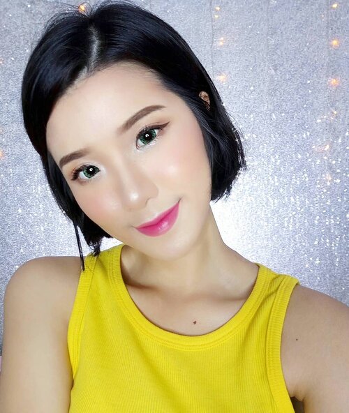 ⭐☀💛🌼🔥⚠
.
.
.
.
.
.
.
#ivgbeauty #indobeautygram #makeuptutorial #makeupreview #makeup #wakeupandmakeup #hudabeauty #featuremuas #undiscovered_muas #indobeautyblogger #indobeautyvlogger #beautyvlogger #beautyinfluencer #beautybloggerindonesia @tampilcantik #tampilcantik #ClozetteID  #ibv #tutorialmakeup
