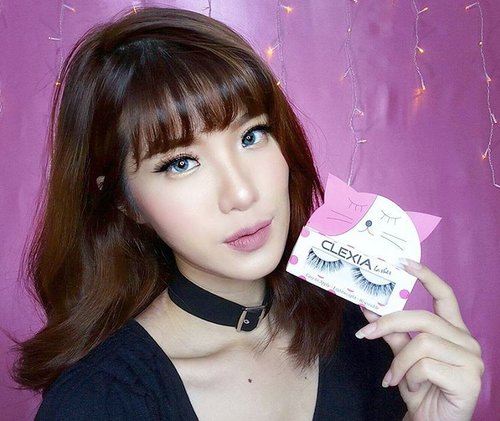 I'm using @clexialashes faux lashes in Savannah 💕
I love using this lashes cause it's very lightweight and the lash band is also really flexible. The other good thing is it's reuseable! YAY! I can use it many times till it worn out 👏👏😂😂
.
#endorse #endorser #endorsement #endorsements #endorsementid #endorseindo #clozetteid