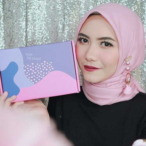 Happy Girls!Mencoba produk K-Beauty nggak selamanya memiliki harga yang menguras dompet. Kali ini aku mereview K-Beauty yang harganya terjangkau! Produk yang aku bahas memiliki harga mulai dari IDR 6.000-54.000. Yap, Althea A'bloom by @altheakorea udah up nih di blog aku? Hayo siapa yang udah baca 😗Link nya ada di profile instagram yaa 💛💛💛#AltheaKorea #AltheaAbloom #AltheaAngels #AltheaIndonesia #clozetteid #tribepost #Kbeauty