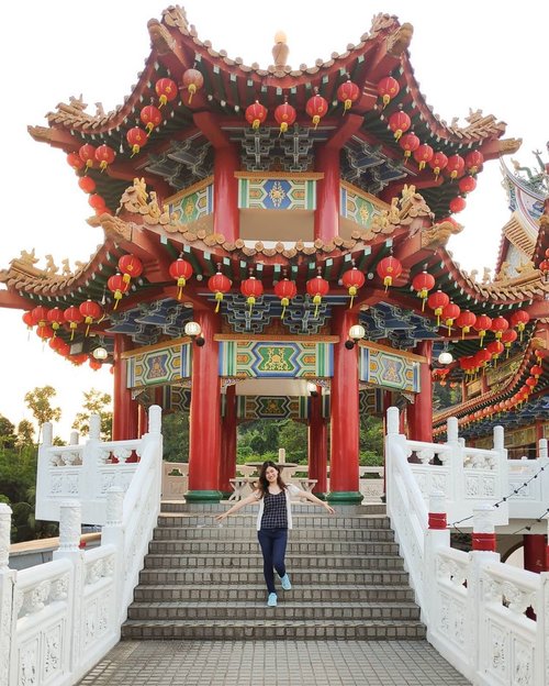 It was such a peaceful and wonderful experience visiting #theanhoutemple ❤️
.
#malaysia #exploremalaysia #kualalumpur #chinesetemple #travel #travelmoment #sheisnotlost #clozette #clozetteid