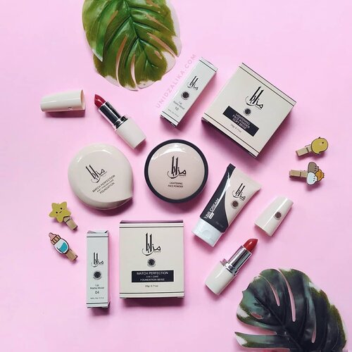 •
Mazaya Cosmetics

Bismillah.
Semoga bukan dianggap sebagai postingan riya atau pamer, melainkan dapat menjadi inspirasi untuk teman-teman yang ingin merias diri dengan produk halal.

Set makeup dari @mazayaindonesia ini terdiri dari;
1. BB Cream Ivory
2. Lightening Face Powder Soft Beige
3. Match Perfection 4 in 1 Cake Foundation Beige
4. Lip Matte-Moist 04
5. Lip Matte-Moist 10

Semua produk lokal #MazayaCosmetics dapat kamu beli di toko terdekat atau melalui online shop reseller Mazaya.

__________________________
#clozetteid
#flatlay
#flatlays
#MazayaIndonesia
#LocalProduct
#MakeupFlatlay
#beautyflatlay
#flatlayforever
#flatlaysquad