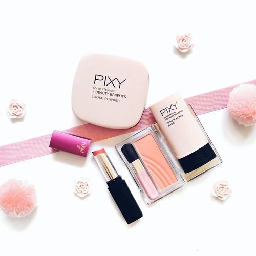 •
5 Minute Makeup Routines

Happy Monday!
I'm telling you my secret product of the five-minute makeup routines that get me feelin' pretty (of course, relatively). These isn't my everyday makeup, but one brand makeup from @pixycosmetics has a good coverage so it doesn't take too long to apply a handful of beauty products.

How about yours?

_________________________
#clozetteid
#pixycosmetics
#flatlay
#flatlaytoday
#flatlayforever