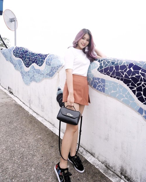On my last post, some of you asked where is this so there you go! It's located at Yeongdo Island in Busan, tagging the location as well~ Have a great weekend! Well, I have lots of deadlines to catch up with 💪
.
.
#NatashaJSOOTD
.
.
.
.
.
.
.
.
.
#ootd #outfitinspo #outfitideas #style #styleblogger #fashion #fashionkorea #ootdindo #lookbook #lookbookindonesia  #clozetteid #wiwt @ootdindo @ootdmagazine @lookbookindonesia @lookbook #셀스타그램 #패션 #스타일 #코디룩