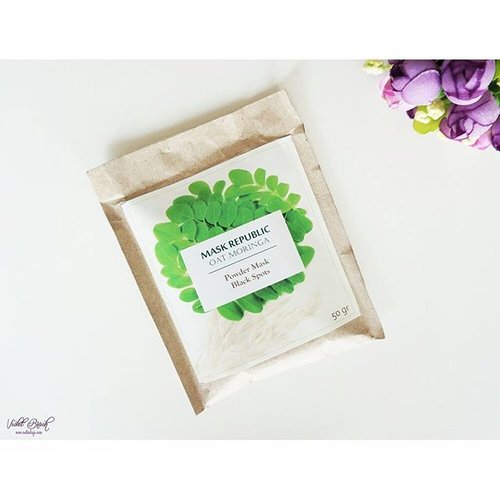 what's better than natural remedies packed in a powder mask ready for you to use? full review of this powder mask from @maskrepublic is up on #NatashaJSdotcom ^^ you can simply go to bit.ly/oatmoringa for the review's direct link 😊
.
.
#NatashaJS #NatashaJSreview #endorseNatashaJS #VioletBrush #maskrepublic #mask #skincare #clozetteid #bblogger #beautyblogger #뷰티블로거