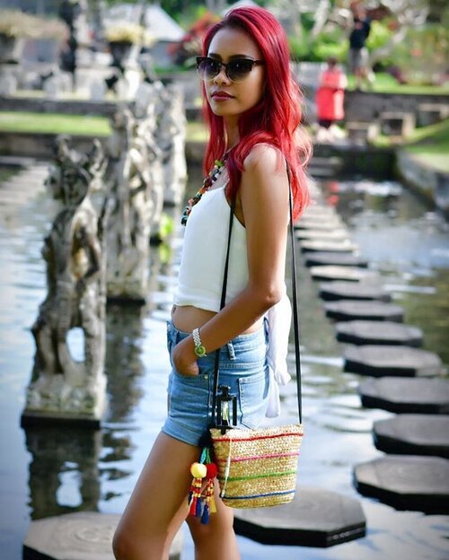 There will be haters, doubters, and NON-Believers.. then There will be YOU proving them wrong ❤️🍷😎
.
.
.
#clozetteid #starclozetter #indonesianlivinginbangkok #photography #holiday #bali #tirtagangga #wonderfulindonesia #positivevibes #redhairdontcare #instaholiday #travel #traveler #travelgram #indonesia #indonesian #bosslady #seeyouontop #bebrave #positive #dontlistentohaters