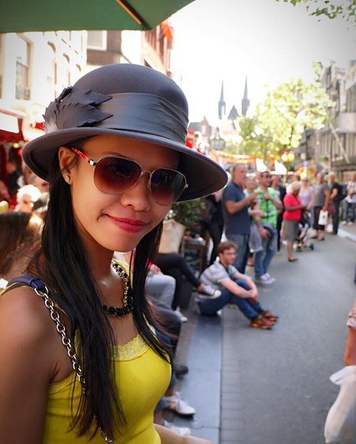 A great hat speaks for itself ❤️ #blogger #beautyblogger #travelblogger #fblogger #clozetteid #starclozetter #like4like #indonesianlivinginbangkok #hat #hatlover #fashion #fashionlover #fashionblogger #amsterdam #holland #tbt