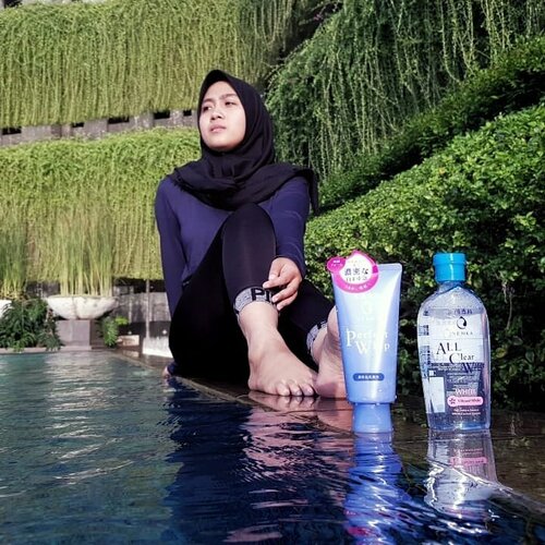 Aku suka berenang tapi paling takut setelah berenang kulit jadi Tampak kusam, ditambah dengan segudang aktivitas yang bikin males terlalu banyak treatment dengan rangkaian panjang.Tapi sekarang udah ada Senka Perfect Whip dari @senkaindonesia yang bisa bikin kulit Kita Tampak lebih cerah. Yang paling aku suka busanya banyak Dan kulit terasa lembut banget.Sekarang aku jadi lebih percaya diri menghadapi Hari esok, karena aku #suppinwithin Oh iyaa mau ngingetin Senka lagi Ada kompetisi sampai tanggal 22 Mei 2019 yang berhadiah jam tangan Olivia Burton Dan produk Senka lhoh... Info lebih lanjut langsung cek postingan @senkaindonesia😍😍😍😍 #senkaindonesia #clozetteid