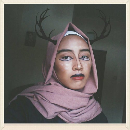 Reindeer makeup. Sungguh sangat amat FAIL tapi pengen upload. Maafkan ya, i know masi butuh banyak belajar😆😆 #clozetteid