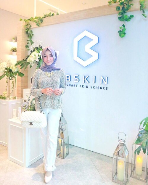 White Valentine Event at #BSKIN @bskin_id with all beauty influencers 💆🏻🍃✨ ....#bskin #smartskinscience #bskinstories #skincare #clozette #clozetteid #ayuindriati