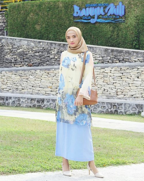 One of the perks of being my age is~ I wear what I l💙ve to wear every day // And for now, wearing beautiful blouse from @brilliant.arlette via @zaloraid..#hotd #hijaboftheday #hijablook #hijab #stylehijab #style #stylefile #stylista #streetstyle #streetfashion #fashion #instafashion #fashioninsta #fashiondaily #fashionaddict #ootdhijab #ootd #outfitoftheday #outfitpost #wiwt #whatiwore #whatiweartoday #clozetteID #ZaloraStyleEdit #instastyle #instalike #instagood #instalove #moodoftheday #happyday