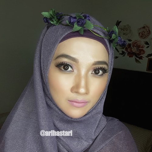 Today experiment with Maybelline😚..#maybellinesuperstaymatteink #maybellinenewyork #maybelline #lipstick #lipcream #eyeshadow #eyelashes #highlighter #contouring #pink #purple #wakeupandmakeup #makeup #motd #makeupoftheday #makeuplover #makeuplook #makeupmafia #makeupinspo #makeupjunkie #makeupaddict #makeupbyme #makeuponfleek #hotd #hijaboftheday #hijabgirl #hijabpost #clozetteID