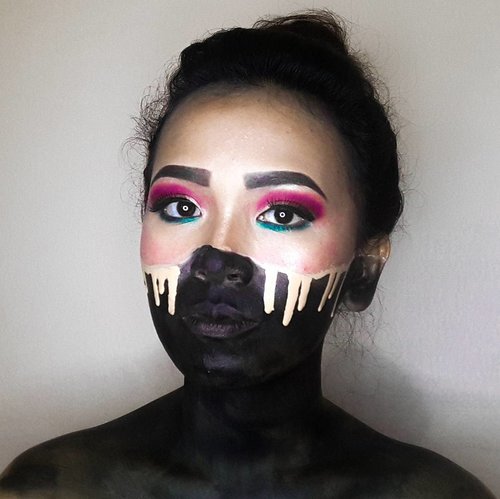 BLACK CANVAS 🎨
I make a little twist on @jamescharles @jodiehulme creations and here it is my black canvas. Let's paint on 2018!
.
.
.
.
.
.
.
.
.
.
.
#makeup #makeupvideos #makeupvideo #dailymakeup #makeuproutine #beautyguru #mua #makeupartist #tutorial #indobeautygram #tutorialmakeup #ivgbeauty #indbeauty #clozetteID #indobeautygram #tutorialmakeup #ivgbeauty #beautyvlogger #beautyenthusiast #indobeautyblogger #indobeautyvlogger #makeuptutorial #makeuplook #wakeupandmakeup #indovidgram #bunnyneedsmakeup #beautybloggerindonesia #beautiesquad @indobeautygram @beautybloggerindonesia @beautiesquad