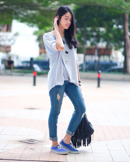 Internet Inspiration - Simple outfit for casual days however still looking stylish.