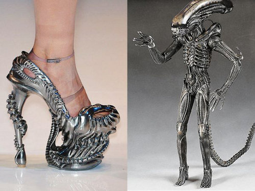 Wish List - Check out these awesome alien shoes :)