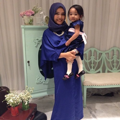 Matching navy blue with my baby #alikacelina my wedding-lovely-partner#dress #matchingoutfits #lastnight #wedding #partner #baby #photooftheday #love #ClozetteID #momnbaby #hijab #hijabers #hijabfashion