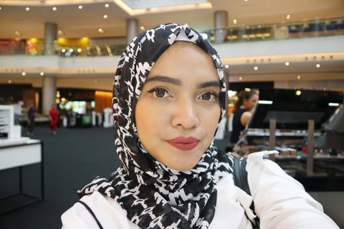 i am at lancome booth, PIK Avenue Beauty Fest X Sephora IDN