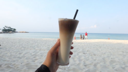 iced coffee and beach, my all time favorite