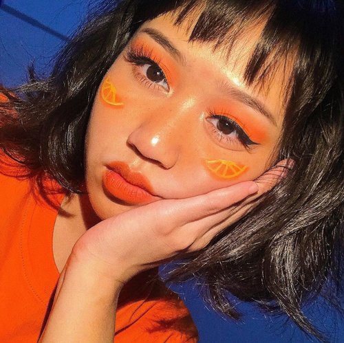 🍊 orange 🍊Suka banget sm look ini. I used @colourpopcosmetics single shadow@morphebrushes 35b palette@3ce_official lipstick “hit me up”...#indobeautygram #clozette #clozetteid #charisceleb #tampilcantik #inspirasicantikmu #ragamkecantikan #undiscovered_muas #make4glam #dailygirlsfeed #100daysmakeup #100daysofmakeupchallenge
