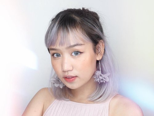 Annyeong~ tried korean makeup! Totally out of my comfort zone
Will be having mini tutorial on this look! Stay tune! 
#ibv #ibvlogger #indobeautygram #ivg #ivgbeauty @indovidgram @indobeautygram #hudabeauty #clozette #clozetteid #undiscovered_muas