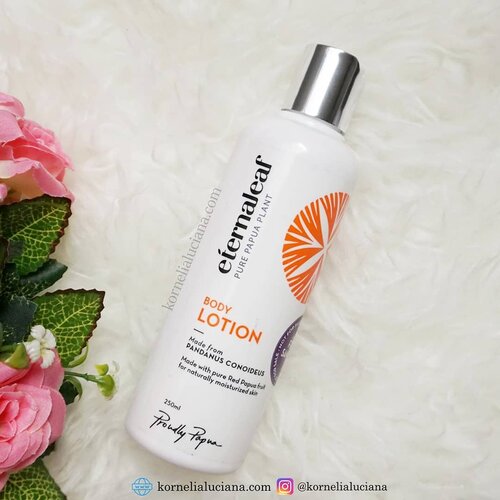 Body Lotion Wangi Buah 😍Pertama kalinya cobain produk dari @eternaleaf dan benar2 unik teksturnya serta wanginya seperti wangi buah manis 😊.Review lengkapnya ada di blog yawww.kornelialuciana.com 💕#SkincareReview#clozetteid #clozettestar #charisceleb #beautiesquad #beautybloggerindonesia#jogjabloggirls #Beautyinfluencer  #reviewskincare #skincareaddict