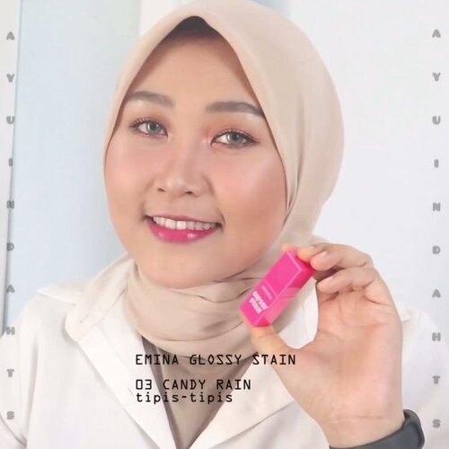 Emina Glossy Stain:01 Autumn Bell02 Apple Shower03 Candy Rain04 Peach Springkle05 Spring Dazzle..Beli di Shopee, tapi kamu juga bisa beli di @sociolla pake kode voucher SBN052B89 dapat disko 50rb@eminacosmetics #EminaGlossyStain #EminaGlossyStainReview #MakassarBeautyGram #ClozetteId #CchannelBeautyId