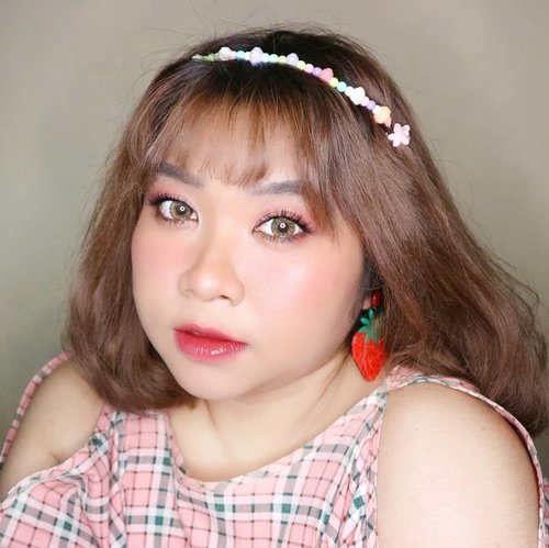 I was a girl in the village doing alright then I become a princess overnight...🍓🍓🍓🍓Anyway... I just uploaded story time on my TikTok. And i guess im gonna be a story time tiktoker. A journey of a fat girl who've been through a lot lmao. Idk tho. U guys know im lazy af. #Clozetteid #clozetteootd  #ootdbigsizeindo #fashion #cute #ootdplussize #ootdcurvy #shoxsquad #ootdplussizeindo #curvy  #fashionaddict #fashionstyle  #curvygirl #plussize #endorsementindo#endorsement #bodypositive #celebratemysize #ootdindonesia #ootdindo #curvywomanindo #influencersurabaya #beautyhasnosize #missbbwindonesia #ootdredhacs #redhacsmixnmatch