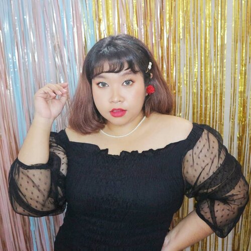 "Party time~🎶"
Somehow I do really miss taking picture outside but at the same time I'm so proud that I stay inside most of the time. 

Polkadots Sheer Top @bambo.bigsize 

#Clozetteid #clozetteootd  #ootdbigsizeindo #fashion #cute #ootdplussize #ootdcurvy #shoxsquad #ootdplussizeindo #curvy  #fashionaddict #fashionstyle  #curvygirl #plussize #endorsementindo
#endorsement #bodypositive #celebratemysize #ootdindonesia #ootdindo #curvywomanindo
 #influencersurabaya #beautyhasnosize #missbbwindonesia #ootdredhacs #redhacsmixnmatch