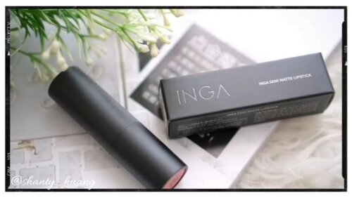 Lipstick pilihan minggu ini adalah lipstick semi matte dari @inga_official yang belakangan ini lagi rajin banget aku pake,
entah kenapa aku suka banget sama warna "sometimes" dengan tone warna peach yang buat hari aku berasa lebih cerah dan indah.

Teksturnya yang bener-bener ringan dan ga buat bibir kering ini bikin jadi makin cinta sama produk ini.

Buat yang penasaran sama produk ini bisa mampir ke charis shop @hicharis_official aku ya,link ada di bio
hicharis.net/Shantyhuang/FA2
#shantyhuang #charisceleb
#hicharis_official #hicharis #beautyvlogger #beautyblogger #beauty #Clozetteid #Clozettedaily #instagood #instadaily