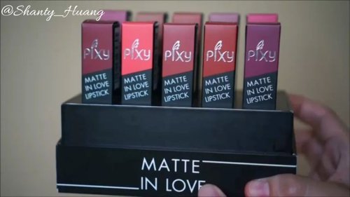 Yuhhu...
Cari lipstick matte super ringan, ga buat bibir kering? Cobain PIXY matte in love dari @pixycosmetics 
Ada 10 pilihan shades yang warnanya cantik banget

Untuk review lengkapnya bisa mampir di blog aku ya
http://www.shantyhuang.com/2018/06/review-pixy-matte-in-love-lipstick.html

#shantyhuang #beauty #beautyvlogger #beautyblogger #pixycosmetics #pixymatteinlove #lipstick #lipstickmatte #instadaily #clozetteid #clozettedaily