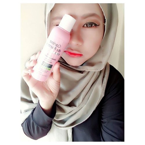 My babies favorite eye remover corinedefarme 👀
.
.
.
.
.
#eyeremover #corinedefarme #corinedefarmeindonesia #beautyblogger #bblog #makeupreview #bblogindo #beautybloggerindo #clozetteid #makeup #removermakeup