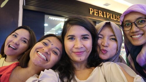 Meet up with kuncen-nya PIM

#friends #ladies #girls #clozetteid #juara @pigurajuara  #anakahensi