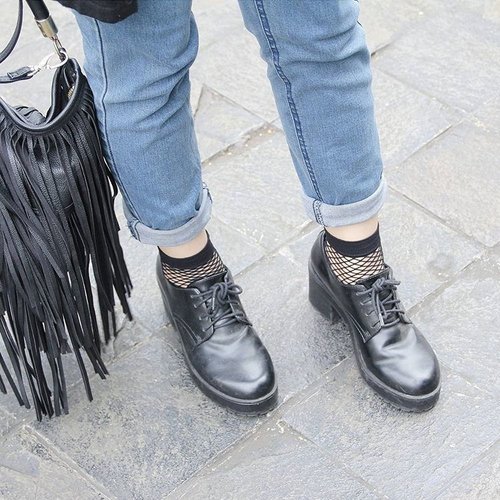Rules are made to be broken. But not promises.
#clozetteid #clozette #bag #shoes #fringe #accesory