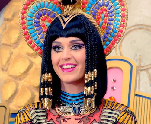 Get Katy Perry’s “Dark Horse” Makeup Look