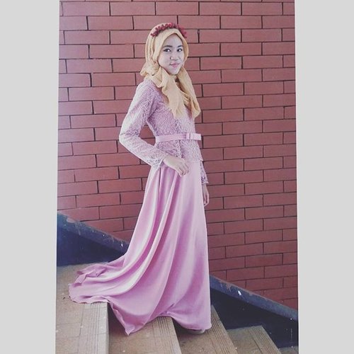 &quot;If you dream a thing more than once, it's sure to come true.&quot; -Sleeping Beauty#quotes #sleepingbeauty #disney #pink #forsil2015 #clozetteid #hijabootdindo #hijabfashion #anggepajamiripaurora