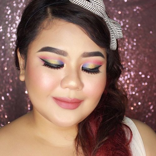 Just tried new palette to create rainbow eyes like this. I'm using @juviasplace #themasquarade palette to achieve this look. #juviasplace #clozetteID