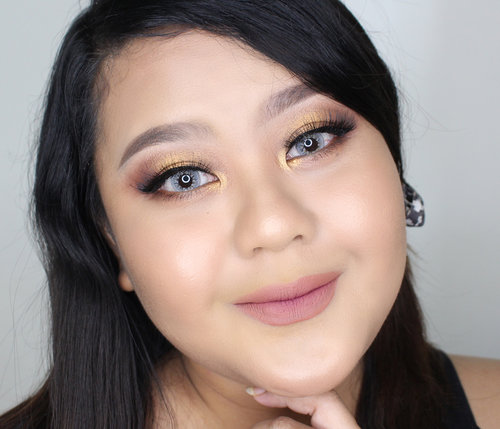 Who’s coming to #jakartaxbeauty2018? Let’s meet up! I just filmed new video first impression trying the newly launched @lagirlindonesia pro matte foundation. And this is my look going to jktxbeauty. #lagirlpromattefoundation #clozetteid #IVGbeauty