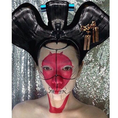 The excitement when I watched "Ghost in the Shell" movie is that I can't wait to make my version of Robo Geisha makeup look 👾🤖 .
.
.
.
.
.
.
.
.
.
.
.
#igers#instalike#instapic#instagood#instagram#style#photooftheday#picoftheday#beautiful#beauty#beautyblogger#bestoftheday#makeupinspiration

#indobeautygram  #beautybloggerid 
#makeupindo 
#clozetteid
#beautynesiamember
#undiscovered_muas
#makeupfanatic
#makeupartistworldwide