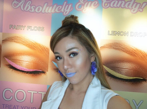 Now at @absolutenewyork_id demo makeup with Cotton Candy Liners by @amyrairzanti. I get to play around earlier with all the colors from Cotton Candy Liners and I'm wearing @absolutenewyork_id velvet lippie AVL04 wonderland #AbsolutelyEyeCandy
#AbsoluteNewYorkID#CottonCandyLiners#AbsoluteNewYork