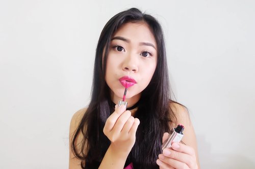 me wearing VOV Fitting Lipquid Lipstick in shade 10. full review http://beautyveller.blogspot.co.id/2016/08/review-vov-super-fitting-lipquid.html