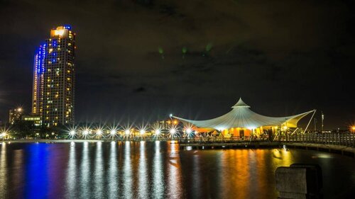 Ancol in the night
.
.
.
.
.
.
📷 mamang fot
.
.
#jakartainthenight #jakartacity #ancol #lebrid#ritystrip #travelerblogger #womanlifestyle #womantraveler #ritystory #likeforlike #followforlike #travelerlife #mytravelgram #instatravel #igersworldwide #igersindonesia #instaphotoshoot #instanusantara #intajava #wonderfullindonesia #instapic #nikon_photography_ #nikon_world #photooftheday #picsoftheday #travelgram #clozetteid #myadventure #pesonaindonesia