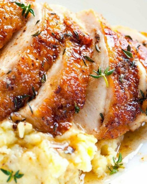Having breakfast en lunch
With roasted breasts chicken lemon + mashpotttttato ala saith
#bonappetit .
.
.
.
.
#chicken #breastchicken #roasted #ayam #panggang #clozetteid  #instafood #foodie #foodphotography #foodoftheday #foodgram #like4likes #sonyxperia #igersworldwide #ritystory #duniamasak #masak #chef #foodlovers #womanblogger #instapic #kuliner #foodporn #culinary #picoftheday #iamchef #foodblogger #foodgood #makanan