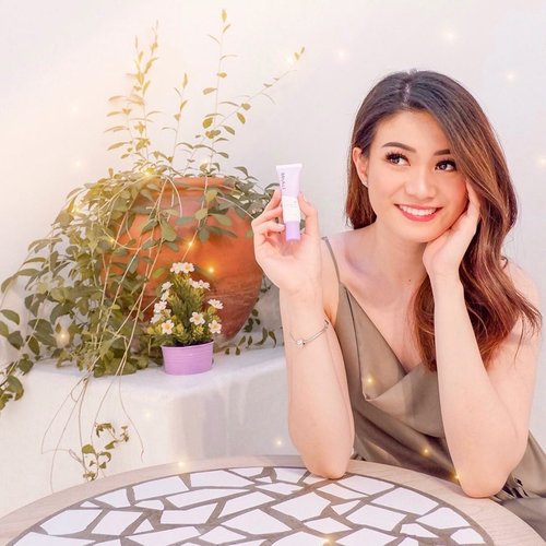 Hey my Babes! So lately I’ve been using this @joylabbeauty Eye on Diet as one of my skincare routine steps. What is Eye on Diet? This product is an Eye Cream that’s formulated to hydrate, soften the look of our under eye skin, and helps to decrease the appearance of eyebags. 
This far, I really enjoy using this Eye on Diet Cream to treat my tired eyes because of my activities. It really does its job as it claims from the product. So if you have tired eyes, or panda eyes, or even eyebags and etc,, I highly recommend you to try this product. Cause girls, this product is really worth to trryyyy! Easy to apply and non-sticky formula. 
For you guys who reach my post, you’re suupper lucky! Cause you know what? You’ll get DISCOUNT by using my code: JOYLABABN , only @Tokopedia 
Valid till 12 May 2019. Feel free to use it! And enjoy 🥳💜
——————
#joylab #joylabbeauty #joysparkabeauty #skincare #localskincare
———
.
.
.
.
.
.
.
.
.
.
.
.
.
#abnergailorrainecollabs #fdbeauty #beautybloggerindonesia #ivgbeauty #makeupclips #fiercesociety #tampilcantik #easytutorial #simple #easy #indobeautygram #skincare #skincareroutine #skincareproducts #skincareaddict #skincaretips #koreanskincare #glassskin #clearskin #laneigewatersleepingmask #laneige #laneigelipmask #laneigewhitedew @beautybloggerindonesia @indobeautygram #clozetteid #sundayfunday #sundayvibes