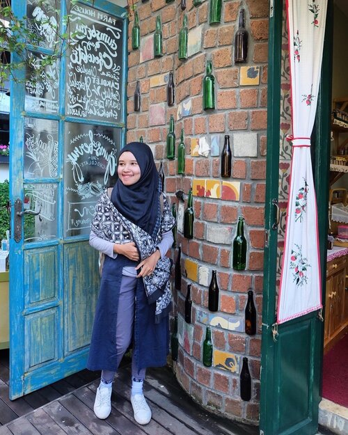 [page 315 of 365]Aku orang Indonesia, aku cinta kamu...dan aku suka dangdut😄•13 November 2017Ps: ikut adek dangdutan yuk bang•#clozetteid #terfujilah #dangdut