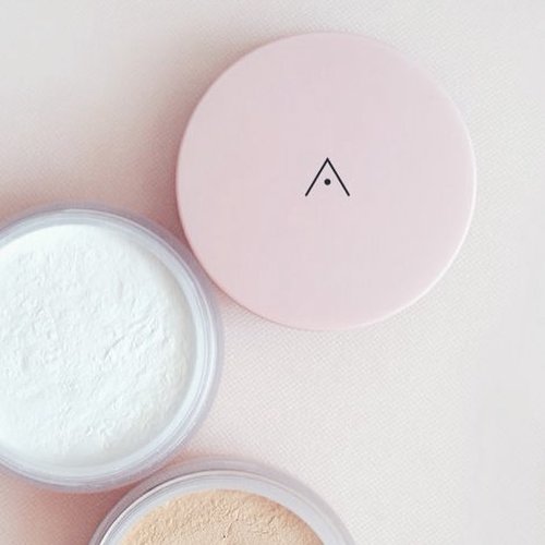 Another good news!I bet most of you girls still remember #AltheaKorea right? The online platform that sells Korean skincare with the cheapest price and greatest deals since they are first hand distributor from Korea!^_^.The good news is....@altheakorea is back! Now they are available again in Indonesia😍 As the return of #AltheaIndonesia, we all can enjoy the welcome promo "buy 3 get 1 free" by shopping on the website in.althea.kr or mobile app that is available on Google Play or App Store. Can’t help but list up my wishlists again on Korean skincares! .#clozetteid