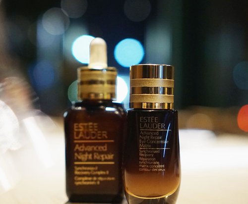 These two has been my favorite lately. The phenomenal Advanced Night Repair serum. Now I have tried the Eye Concentrate Matrix too. The eye cream helps to refresh the eyes and moisturize my under eye areas so well. Little by little I can see minor improvements with my fine lines. Looking forward to way more amazing result with this combo. #esteeid #clozetteid