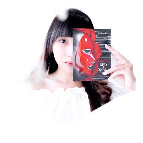 [DOUBLE DARE]-OMG !Red + Snail Mask 😍Honestly, sudah cobain produk ini dr beberapa bulan lalu, tapi baru baru ini aku rasain hasil nyatanya setelah ada beruntusan banyak banget d area dagu.Selain aku kasi acne gel, aku sempet pake masker ini juga. Hasilnya dalam semalem beruntusan aku kempes, komedonya keluar dan skrg uda mulai balik alus lagi.-What’s good?Deep hydratingFirming effectRelease or reduce skin stressRed energy for “skin recovery”Rich of serumJelly sheet mask textureSuper light sheet maskSensitive skin friendly !Down sideWell, krn ini adl “snail mask” otomatis texturenya lebih lengket dong. Cuma tenang aja, kalian bs langsung cuci muka kok 5 menit stelah lepas masker 🙈I Rate this product for 4/5 !-Where’s to buy?Visit my @charis_celeb shop and buy this amazing mask just for 270k/5pcshttp://hicharis.net/tephieteph/1s8IEnjoy your shopping time ☘️...#clozetteid #charis #charisceleb #hicharis_official #redsnailmask #snailmask #hydrationmask #doubledare #doubledareomg #sheetmask #sheetmaskmurah #bloggersurabaya #bloggerjakarta #tephcollaboration