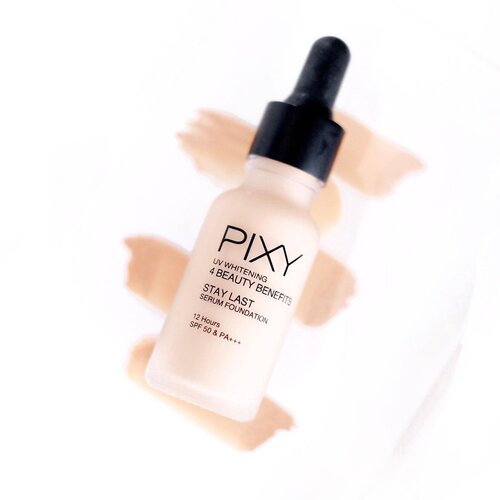 PIXY UV WHITENINGStay Last Serum Foundation ✨-I’m so amazed with this foundation. Setelah bbrp taun lalu cobain cushion PIXY yg texture + coveragenya juara. Kali ini @pixycosmetics launch foundation berbasis serum dengan coverage yg ga pernah tipu tipu deh.-What’s good?Liquid/watery textureAwesome coverageSPF 50 PA+++Good moisturizerLast longer up to 12hrs4 beauty benefits insideEasy to blendSuper light-weightingAvailable in 5 shadesOily and sensitive skin approvedDown side?No-Percaya ga kalo 1 botol foundation ini harganya cuma 65k dan kalian bs dapetin product ini dmn”. Buat kalian yg penasaran, save aja dulu info ini siapa tau bakal beli next time. Happy trying guys ! ☘️...#clozetteid #pixycosmetics #foundation #liquidfoundation #foundationpixy #foundationkulitberminyak #foundationkulitsensitif #rekomendasiskincare#tephcollaboration #bloggerindonesia #bloggerjakarta #bloggersurabaya#localbrand #localbrandindonesia