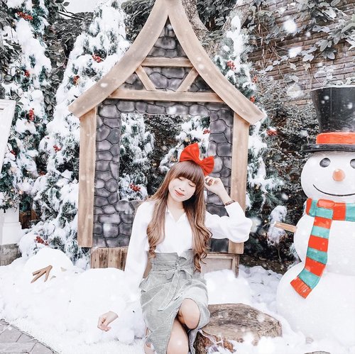 Hey, MERRY CHRISTMAS everyone !-I hope this season fills you with faith,renewed hope and good healththat will last you a life time.Have a blessed Christmas 🎄...#clozetteid #christmas #chrismastime #christmas2019 #christmasseason #blessed #blessedbeyondmeasure #greatyear #newhope #influencersurabaya #influencerjakarta