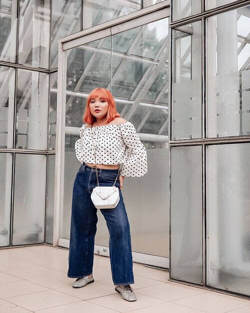 Good Morning. Jangan lupa jaga kesehatan ya.. .
.

#ootdlidya #ootd #outfits #fashion #outfitinspiration #style #outfitoftheday #clozetteid #outfitideas #streetstyle #fashionstreet #ootdstreet #explorejakarta #jakartafashion